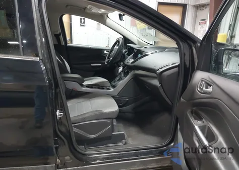 2016 Ford Escape Se z USA, uszkodzony, nr VIN 1FMCU9GX4GUA79566